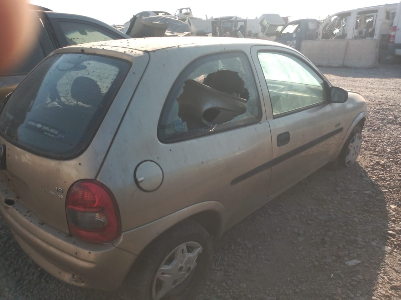  Chevrolet CORSA 2006    EN DESARME